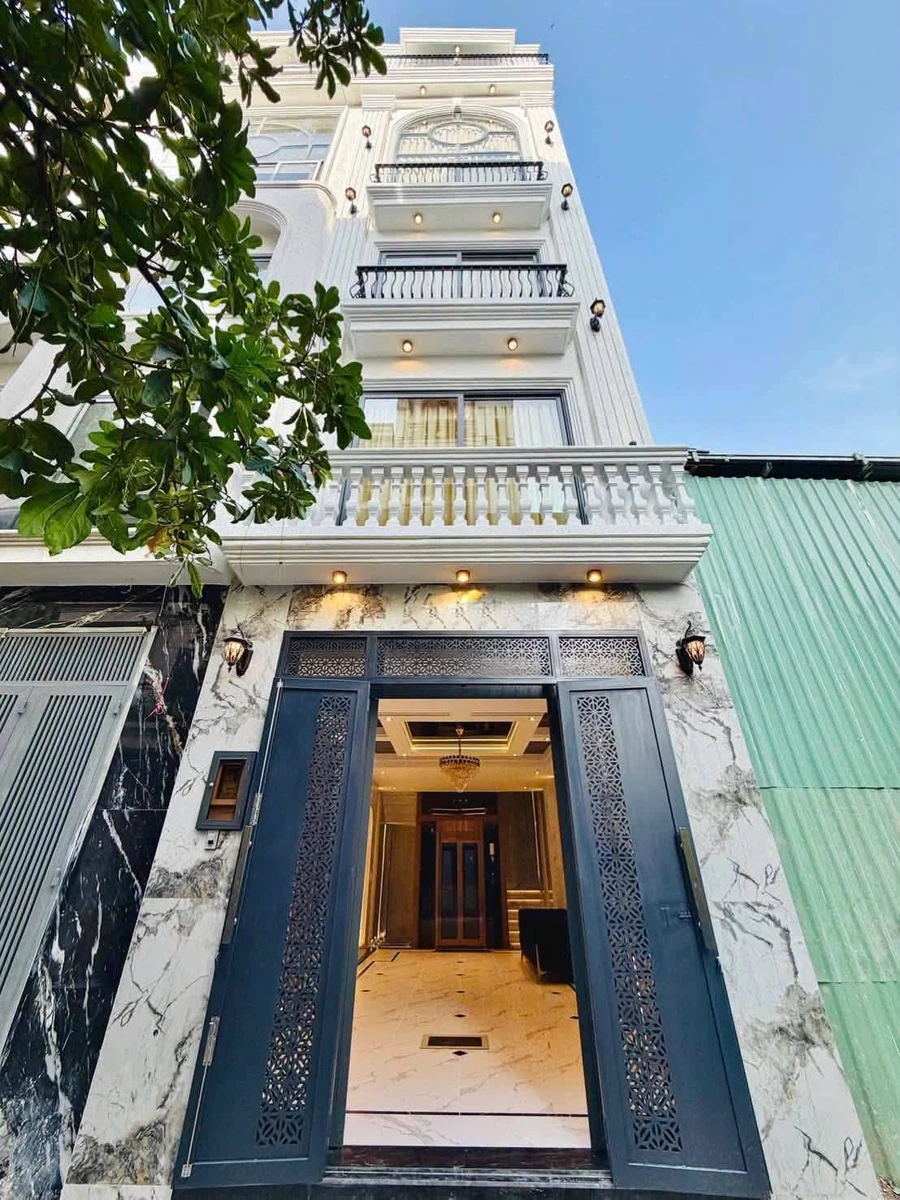 Bán nhà phố 3 phòng ngủ thang máy Phạm Văn Chiêu, Gò Vấp - Ảnh 1