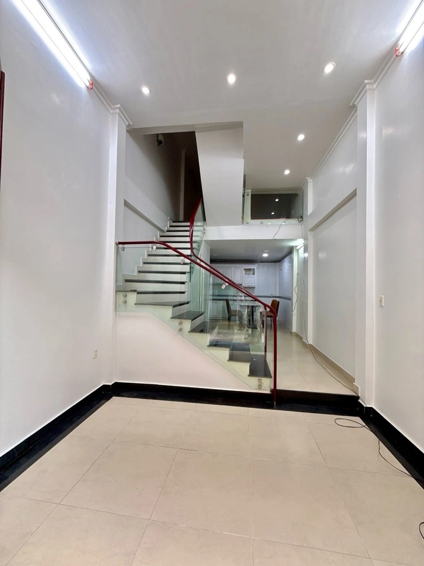 Bán nhà 4.5 tầng 34.8m2 Lương Khánh Thiện 3.1 tỷ - Ảnh 1