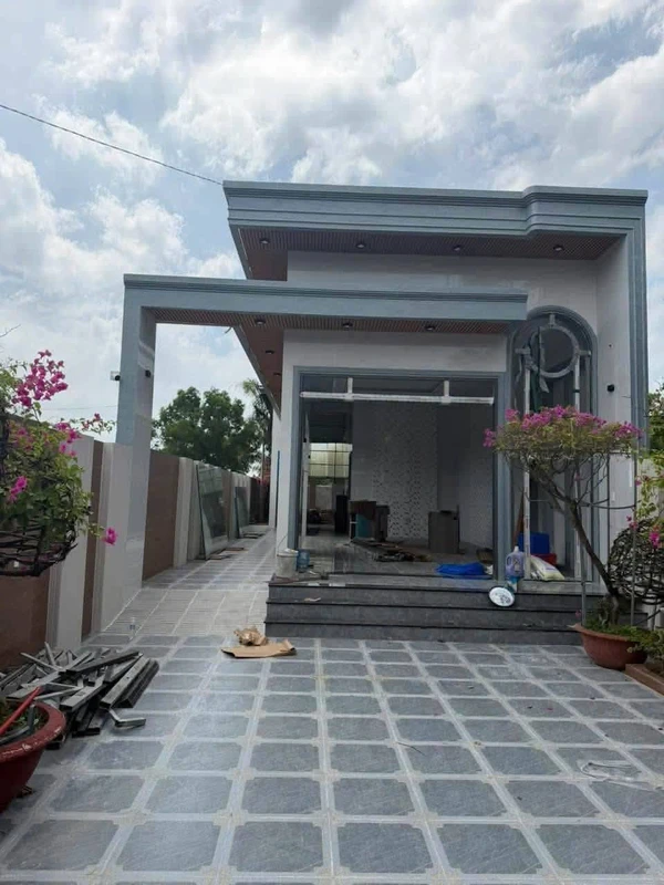 Bán nhà mặt tiền Thanh Xuân Long Hải 3,8 tỷ 294m²