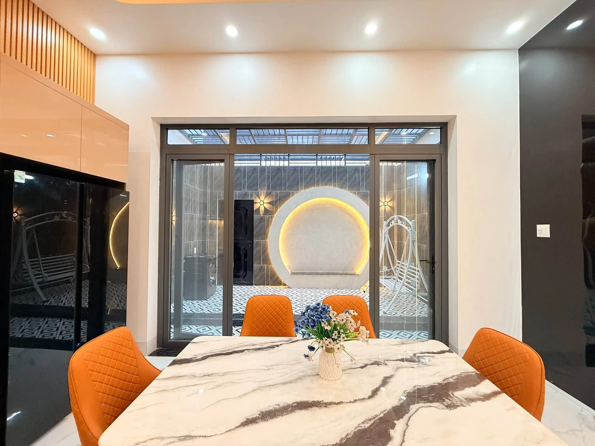 Bán nhà mặt tiền Văn Cao, Rạch Giá, 125m² 4 phòng ngủ, 4.18 tỷ - Ảnh thu nhỏ 5