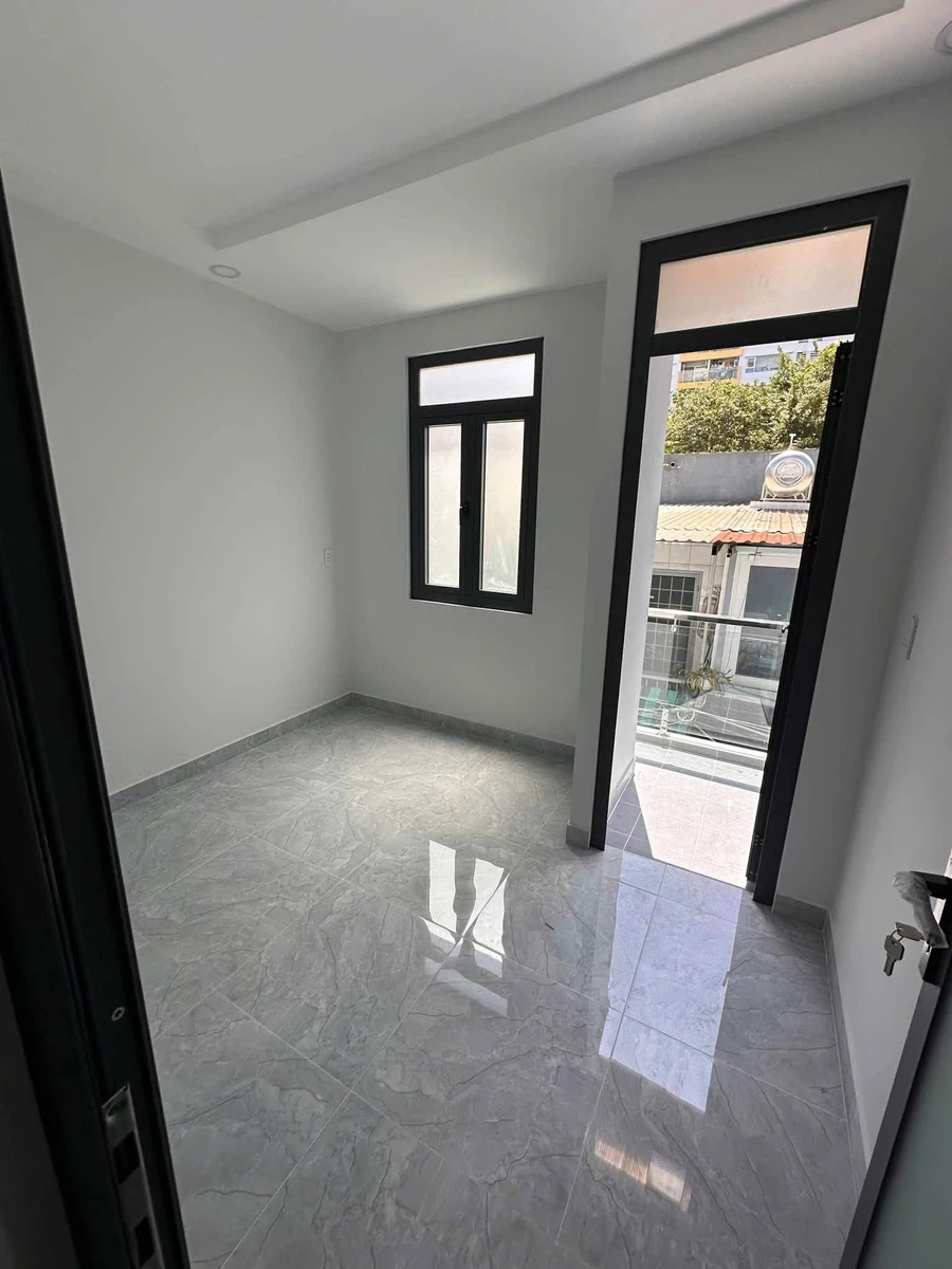 Bán nhà hẻm 2PN 2WC 26m² Quận 7 giá 1 tỷ 950 - Ảnh thu nhỏ 3