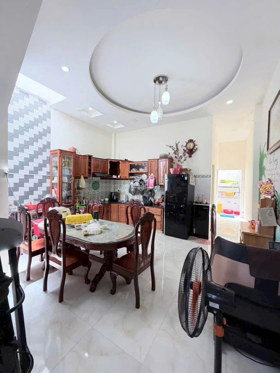Bán nhà mặt tiền Văn Thánh 3, 100m², 2 phòng ngủ, 2.3 tỷ - Ảnh thu nhỏ 3