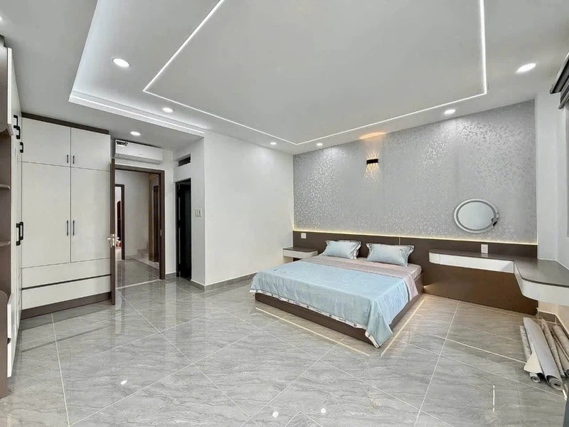 Bán nhà 4 tầng có thang máy 82m2 hẻm 13m khu biệt thự Trần Thị Năm, Tân Chánh Hiệp, Quận 12