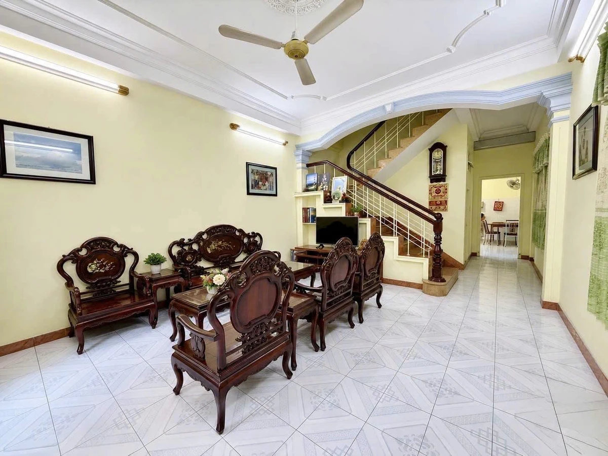 Bán nhà hẻm xe tải kinh doanh Lạc Long Quân Tân Bình 100m2 11,5 tỷ - Ảnh thu nhỏ 3