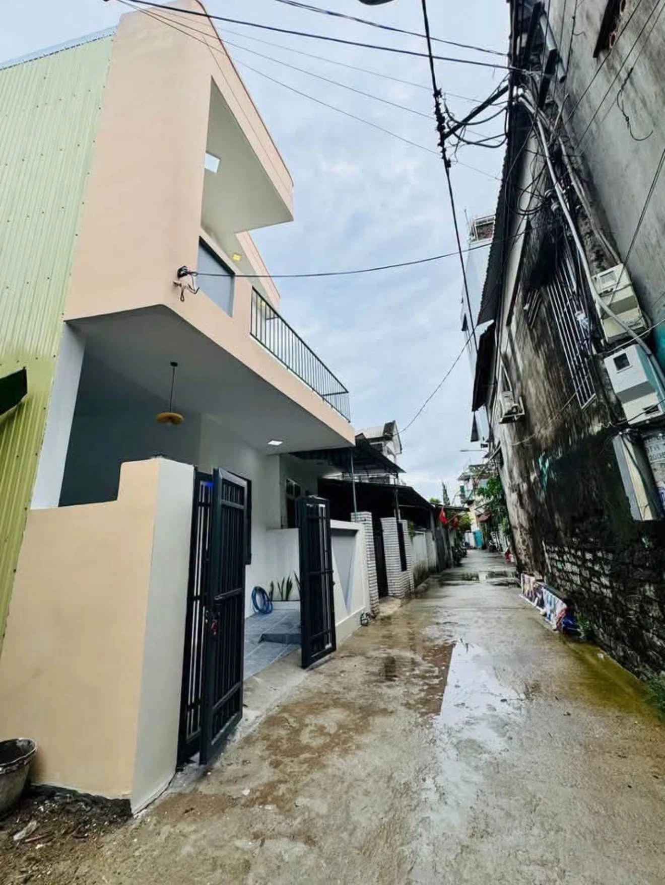 Bán nhà hẻm 99m2, 3 PN gần Bà Triệu, Quận 10 - Ảnh 1