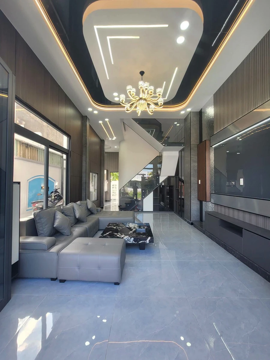 Bán nhà 1 trệt 1 lầu 4PN 112m2 Xã Phước Lý Tây Ninh 2 tỷ 980 triệu - Ảnh thu nhỏ 2