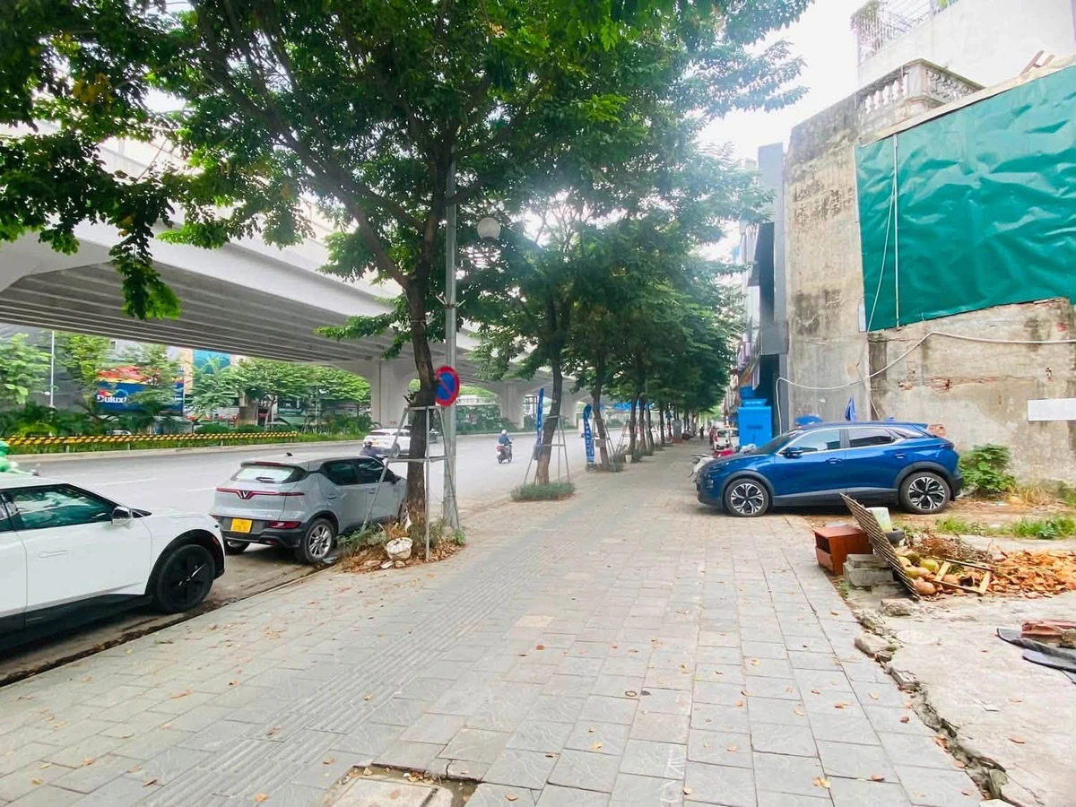 Bán đất mặt phố Phạm Văn Đồng 87m² Bắc Từ Liêm 35 tỷ - Ảnh thu nhỏ 3