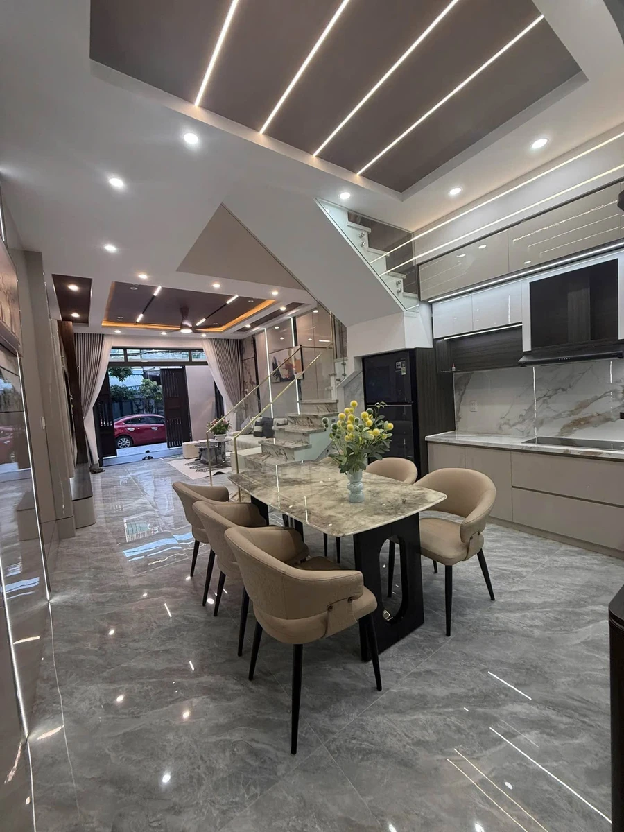 Bán nhà 3 tầng 160m² full nội thất Thanh Khê Đà Nẵng - Ảnh thu nhỏ 4