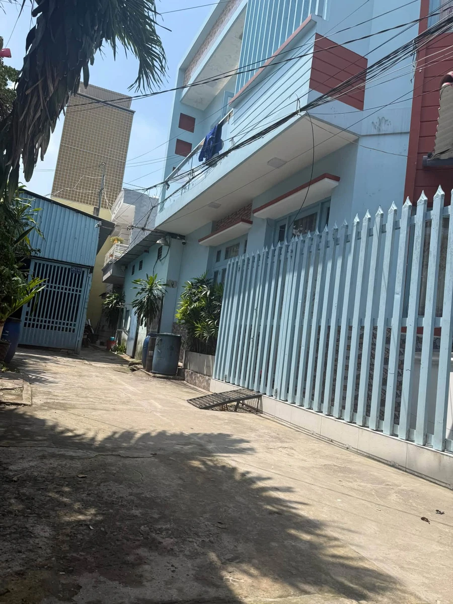 Bán nhà 2 mặt tiền 70m² 3PN Lê Đình Cẩn Quận 12 - Ảnh thu nhỏ 2