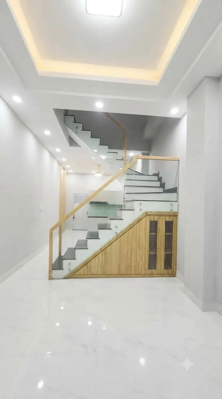Bán nhà 3 tầng 60m² 4PN gần Âu Cơ, Lạc Long Quân, Đầm Sen, giá hơn 8 tỷ - Ảnh 1