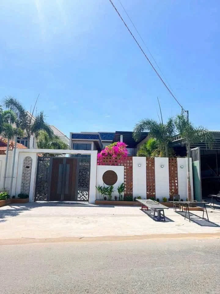 Villa sân vườn Long Hải 400m², 3PN – 5,8 tỷ - Ảnh thu nhỏ 2