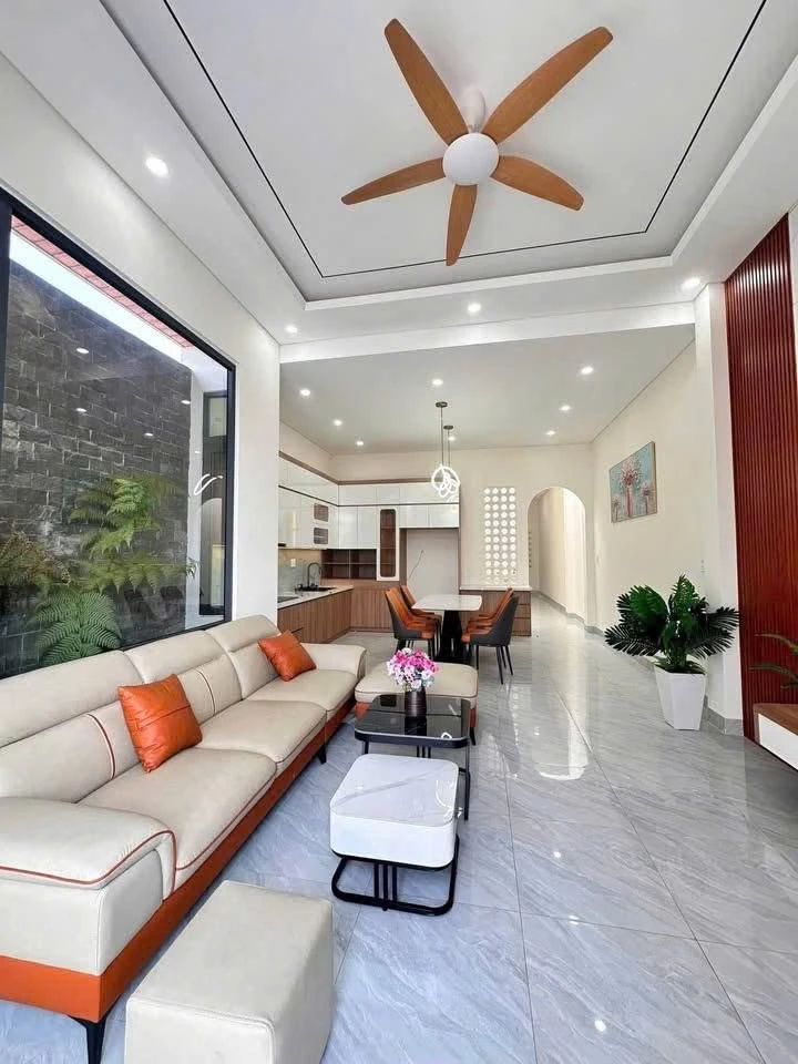 Bán nhà cấp 4 nội thất 3 PN 100m2 gần Bệnh Viện Da Liễu - Ảnh thu nhỏ 2