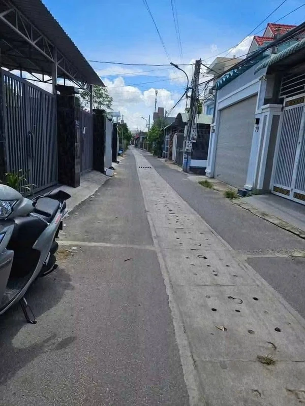Bán nhà rộng 207m² giá 2 tỷ Phú Hòa Bình Dương