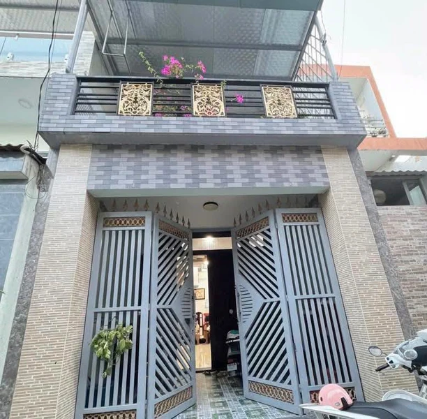 Bán nhà 4 tầng 4.5x10m hẻm 5m gần Nguyễn Thị Đặng, Tân Thới Hiệp, Quận 12