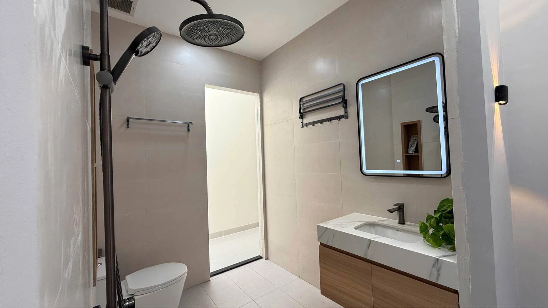 Bán nhà cấp 4, 2 PN, 128 m², Long Khánh - Ảnh 1