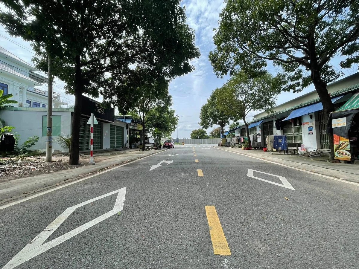 Bán đất thổ cư 100% Phú Tân 12,2x30m, 10 tỷ - Ảnh thu nhỏ 5