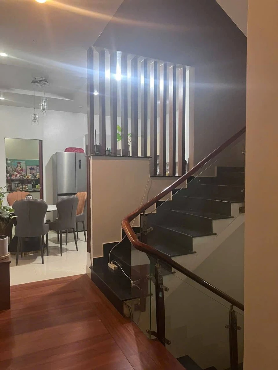 Bán nhà mặt tiền La Sơn Đà Lạt 75,7m² 5PN 3WC - Ảnh thu nhỏ 3