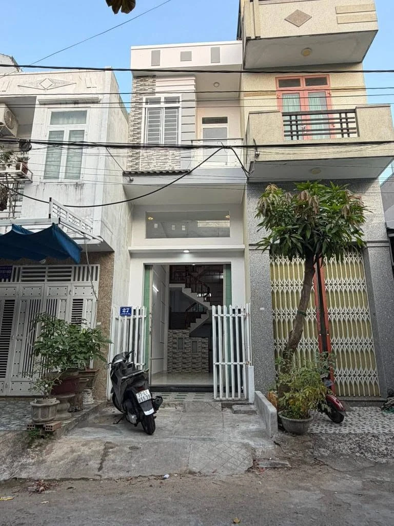 Bán nhà mặt tiền 45m², 3 phòng ngủ, Qui Nhơn, 3 tỷ 100 triệu - Ảnh 1