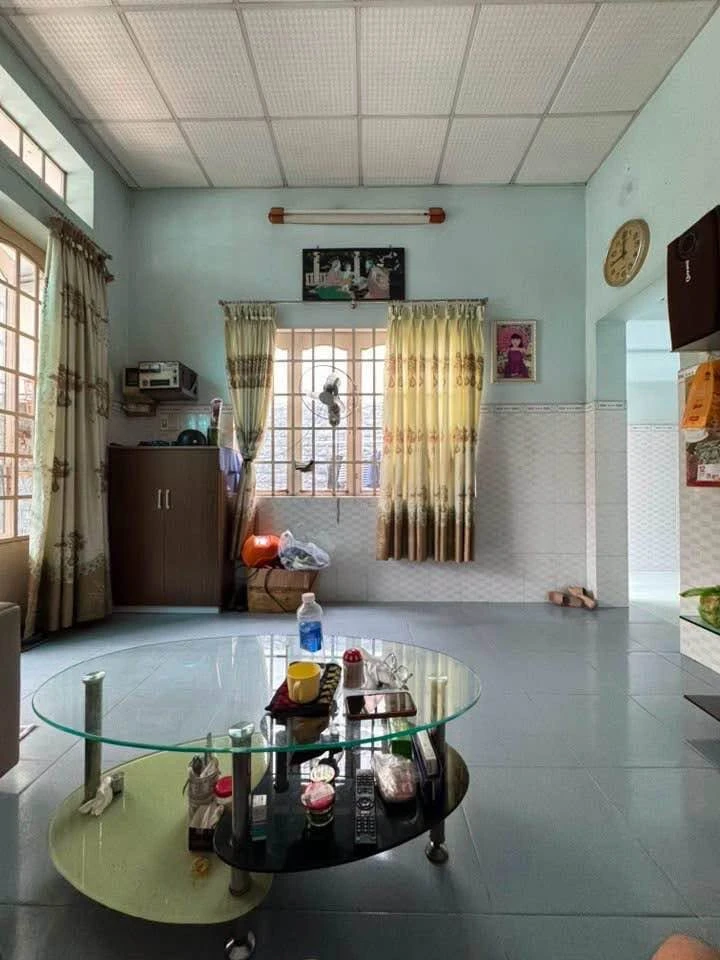 Bán nhà 110m² 2 phòng ngủ Tân Phong 4,3 tỷ - Ảnh thu nhỏ 2