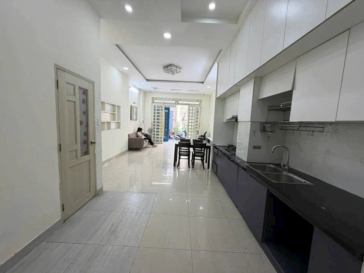 Bán nhà 3 tầng sân thượng 54m2 cạnh KDC Hồng Long, Phường Hiệp Bình, Thủ Đức, 6,5 tỷ - Ảnh thu nhỏ 4