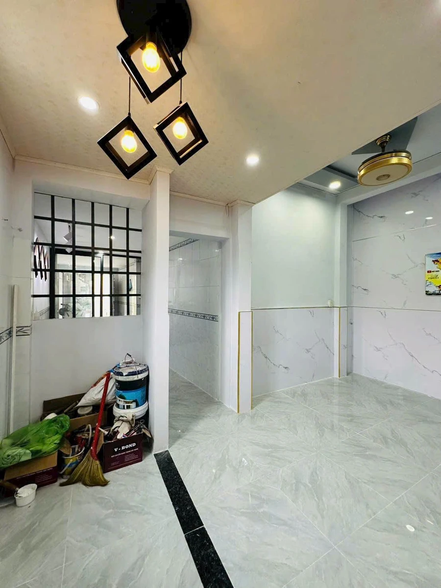 Nhà Thủ Đức 40m² 1 trệt 2 lầu 4PN sổ riêng 2.7 tỷ - Ảnh thu nhỏ 4