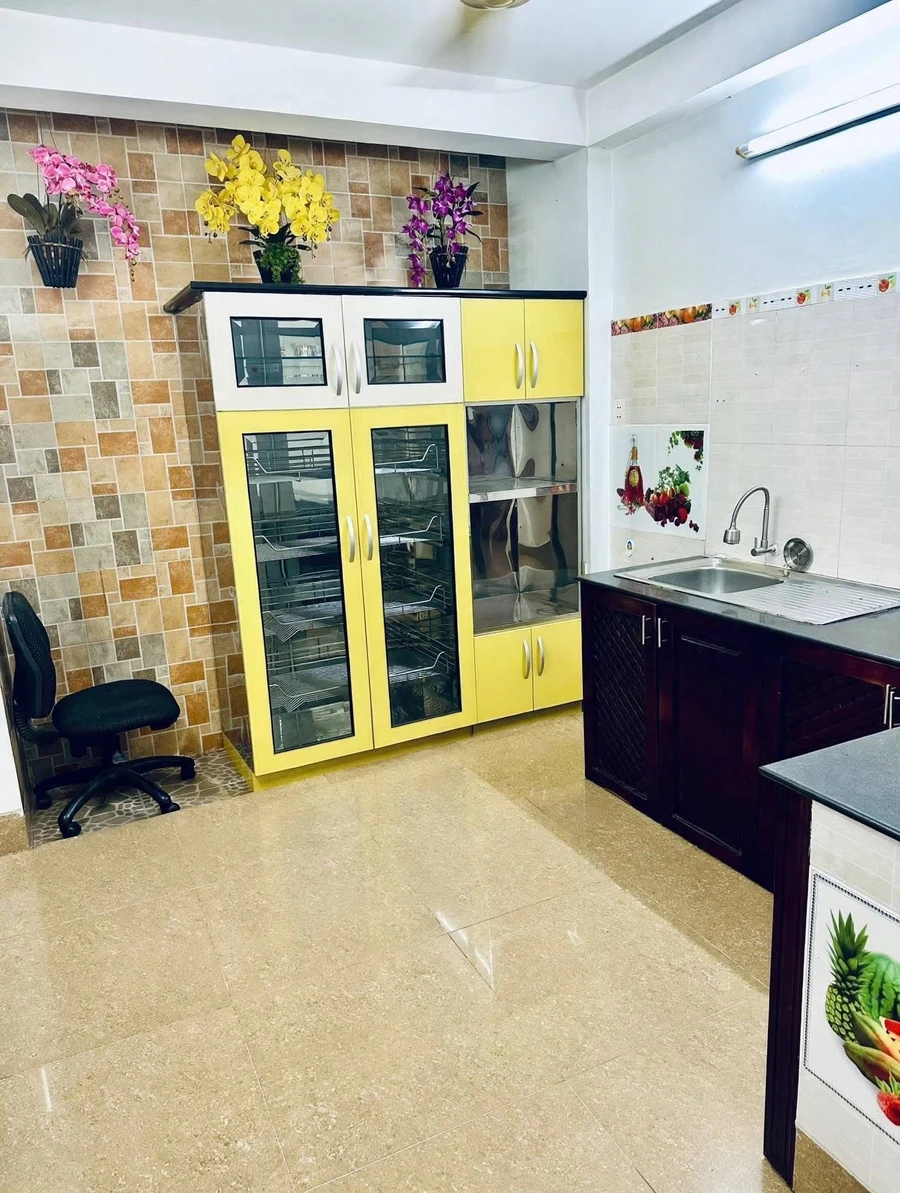Cho thuê nhà hẻm xe hơi Cách Mạng Tháng 8, Tân Bình, 4PN, 45m², 16tr/tháng - Ảnh thu nhỏ 4