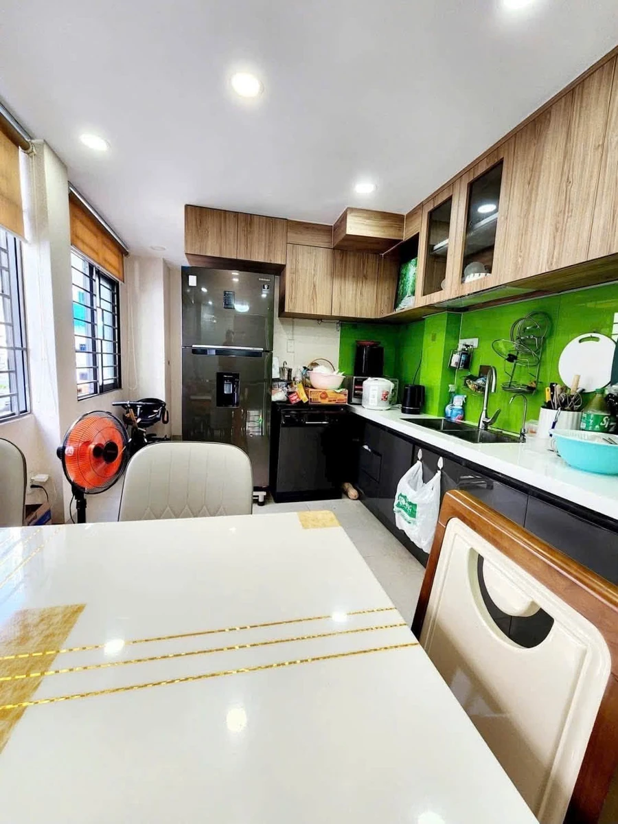 Bán nhà lô góc 2 mặt hẻm xe hơi 30m2, 5 tầng, 3PN đường Trần Bình Trọng, Quận 5 - Ảnh thu nhỏ 5