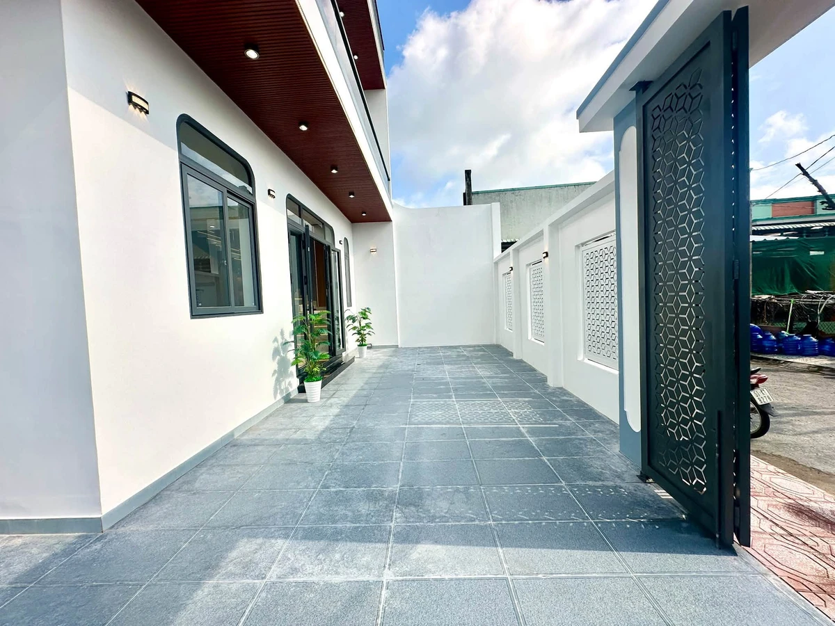 Bán nhà 3PN góc 2 mặt tiền 144m² Cần Giuộc Long An 4.768 tỷ - Ảnh thu nhỏ 5