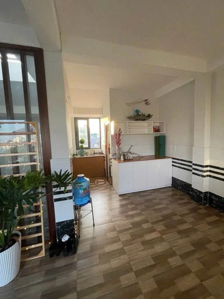 Biệt thự phố 110m2 bán 9 tỷ Tân Phú - Ảnh thu nhỏ 3