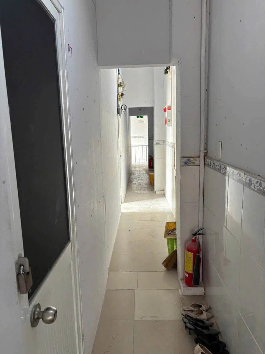 Bán dãy trọ 2 tầng 80m² hẻm ô tô gần Vincom Lê Văn Việt, Quận 9 - Ảnh thu nhỏ 2