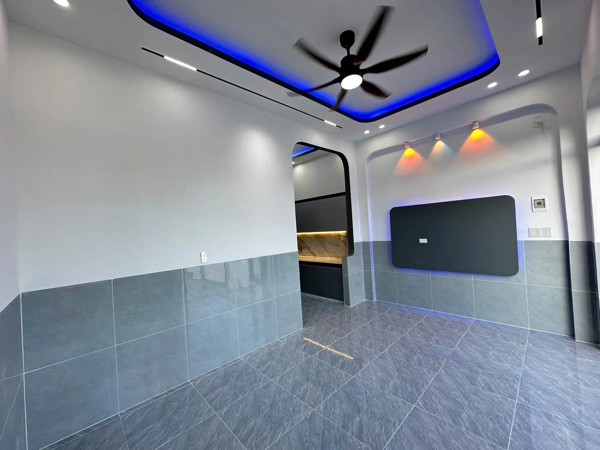 Bán nhà cấp 4 Diên Điền, 127m2, 3PN, 1 tỷ 590 triệu - Ảnh 1
