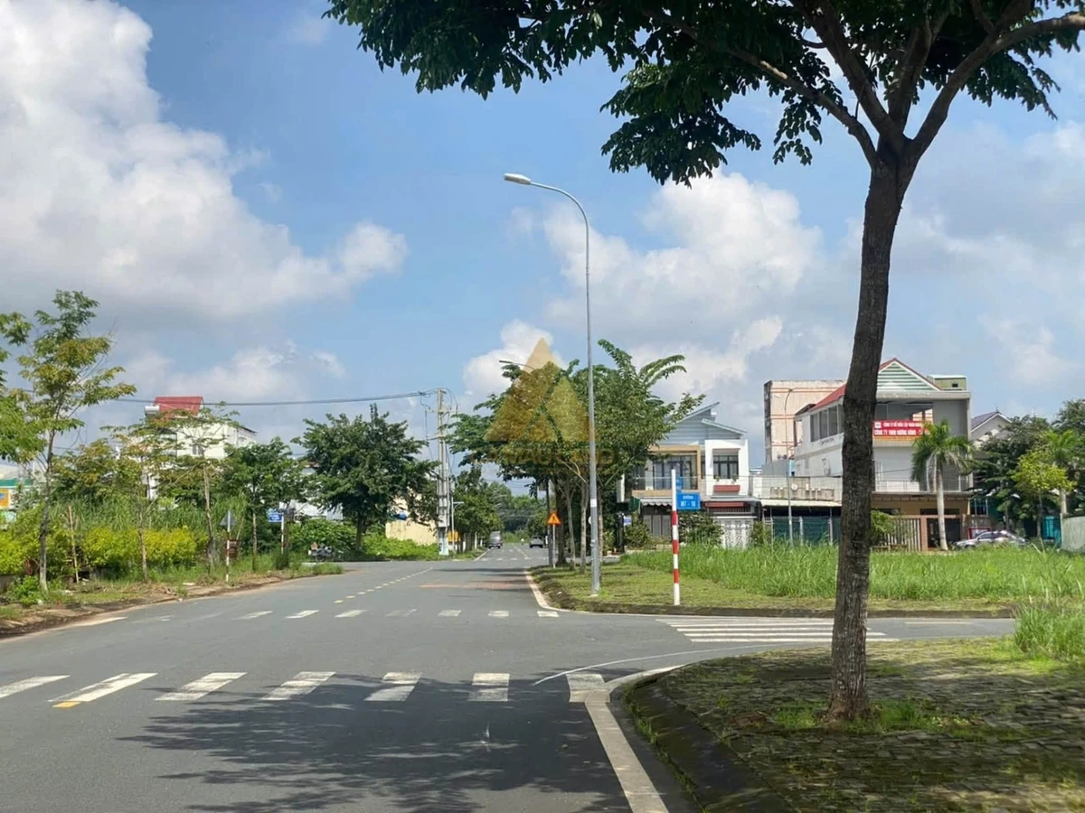 Bán cặp nền đất 10m x 33.4m đường Phan Đình Giót, KDC Minh Thắng, Cà Mau - Ảnh thu nhỏ 4