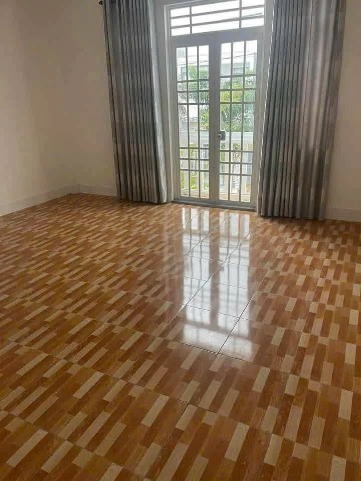 Bán nhà 1 trệt 1 lầu 105 m² Bạc Liêu 1 tỷ 950 - Ảnh thu nhỏ 3