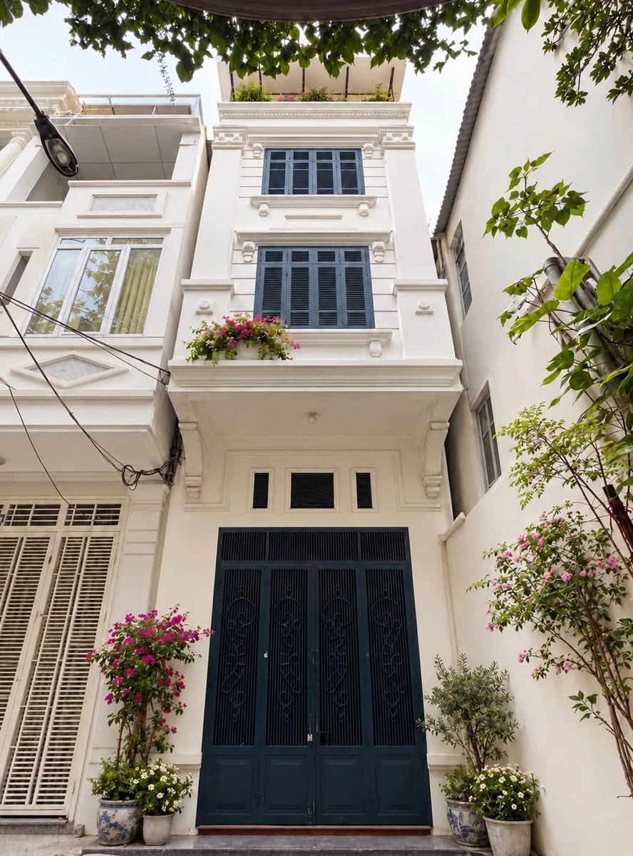 Bán nhà 4 tầng 40m² gần Nhà Hát Lớn, chỉ hơn 3 tỷ - Ảnh 1