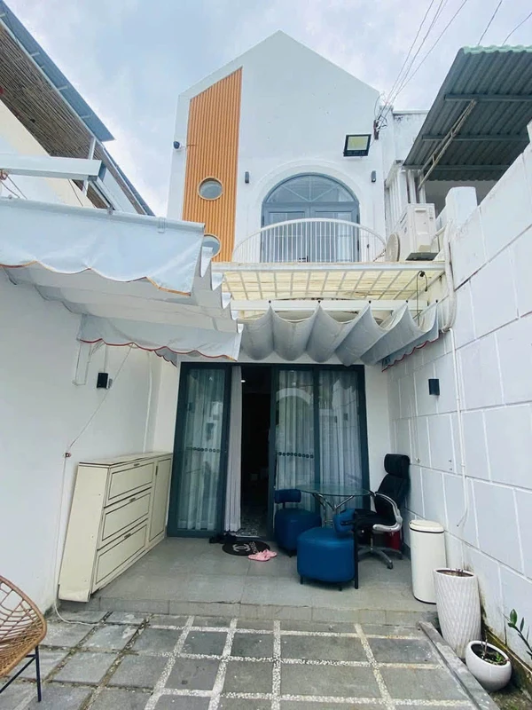 Bán nhà lầu 81m² 3PN mặt tiền Võ Hữu Phan Thiết