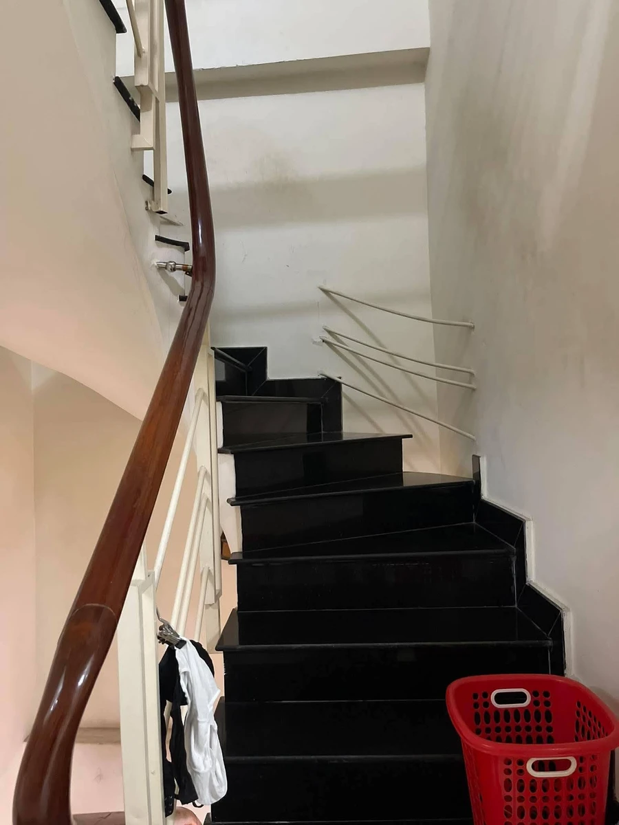 Bán nhà 3 tầng 3PN 3WC 41m2 hẻm Lã Xuân Oai - Lê Văn Việt giá 4,4 tỷ - Ảnh thu nhỏ 3
