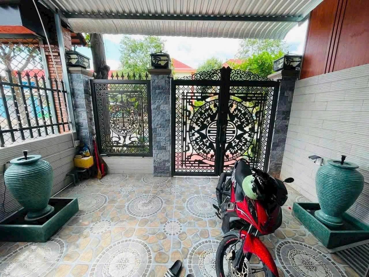 Bán nhà 1 trệt 1 lầu 90m2, 3PN, sổ hồng riêng, QL50 Tân Kim, Cần Giuộc, Long An - Ảnh thu nhỏ 4
