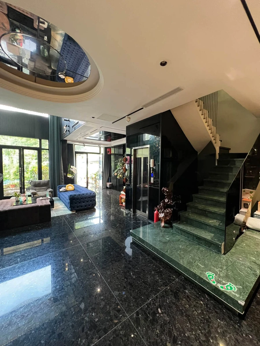 Bán biệt thự Geleximco Lê Trọng Tấn, 240m2, 44.9 tỷ - Ảnh thu nhỏ 4