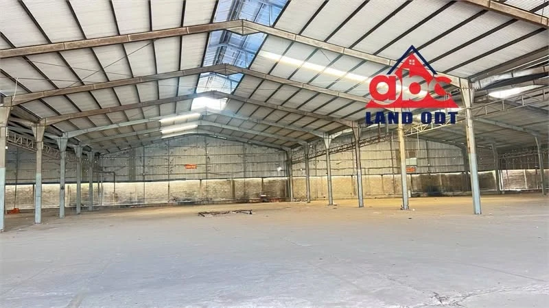 Cho thuê nhà xưởng 4.400m² mặt tiền DT 741, Bến Cát, Bình Dương - Ảnh 1