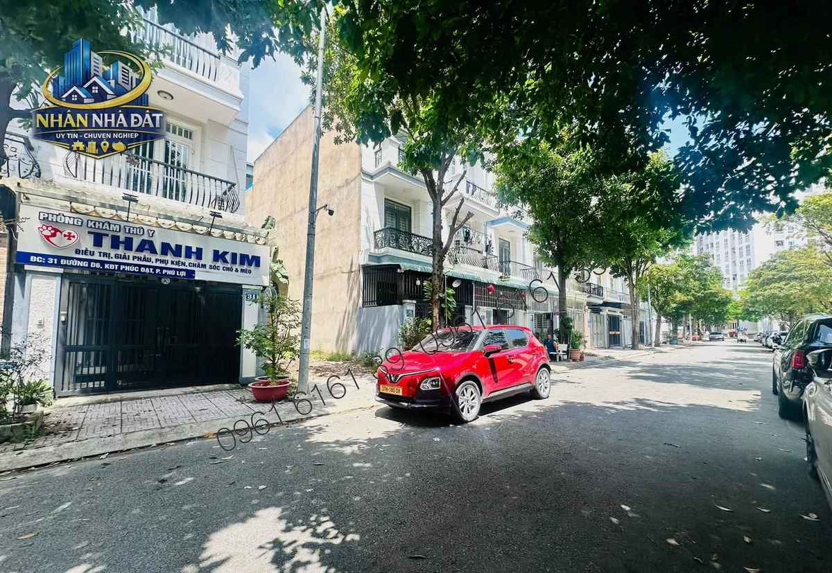 Bán nhà 3 tầng full nội thất 4PN, 64m2 tại KDC Phúc Đạt, Bình Dương - Ảnh 1