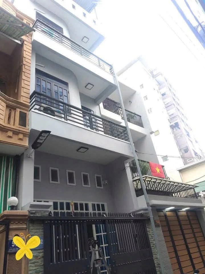 Bán nhà 1 trệt 3 lầu 41.6m² Vũng Tàu - Ảnh 1