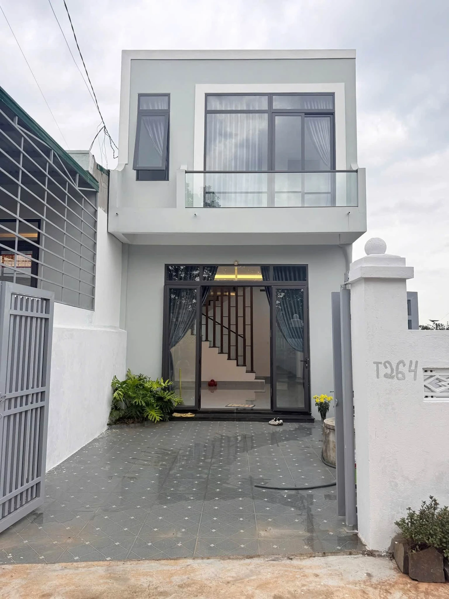 Bán nhà hẻm 3 phòng ngủ 102m² 1 tỷ 600 triệu Pleiku - Ảnh 1