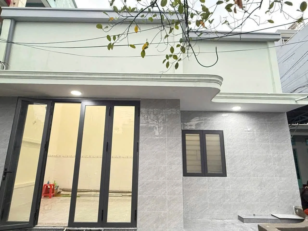 Bán nhà 2 tầng 61m² Đường 5 Linh Xuân Thủ Đức 4.5 tỷ - Ảnh 1