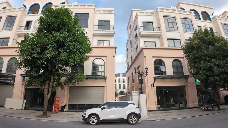 Bán shophouse 170m² 2 mặt tiền Vinhomes Ocean Park 2, giá 25,5 tỷ