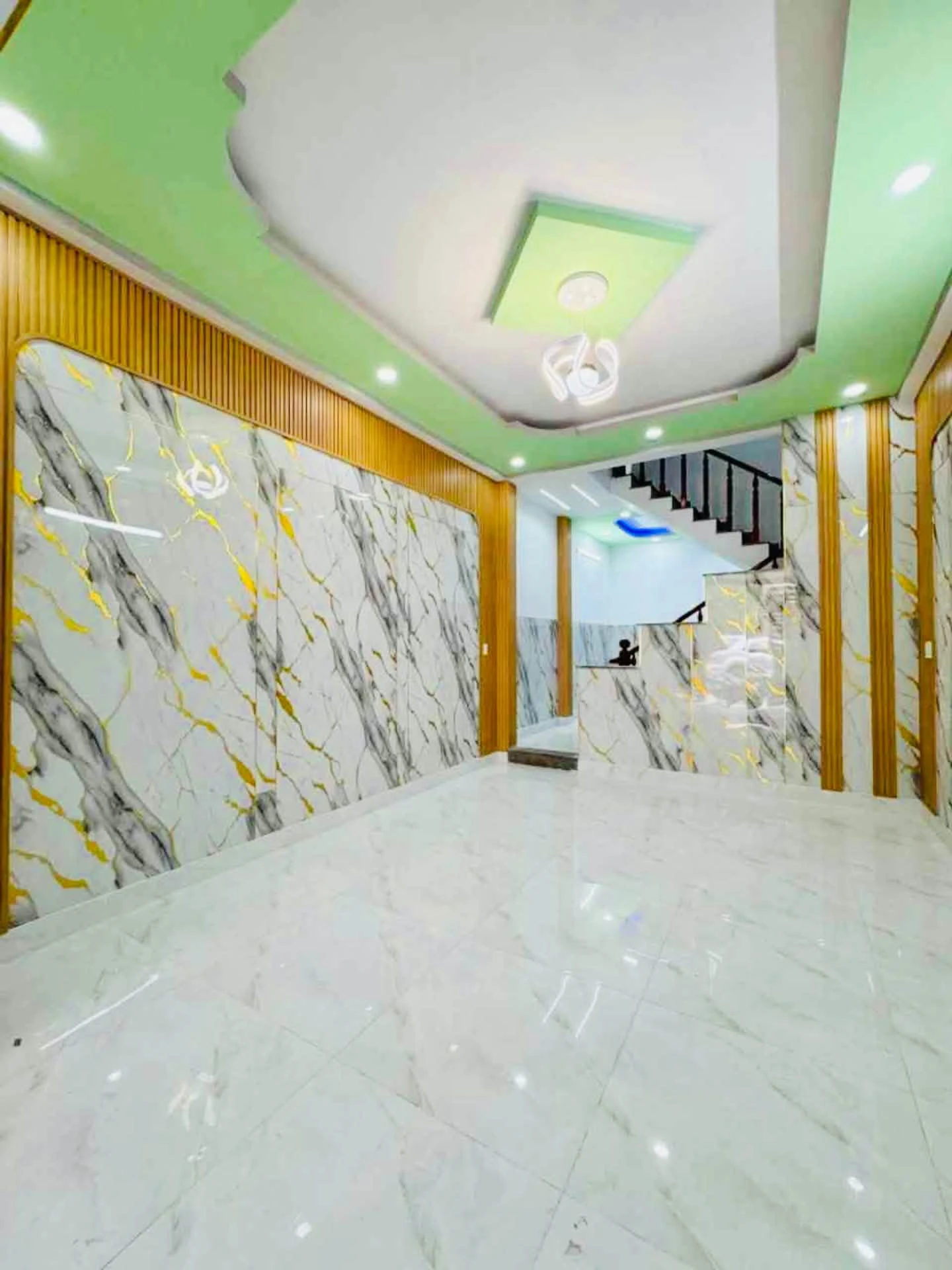 Bán nhà 2 tầng 60,6m² 2PN gần ngã tư Chiêu Liêu, giá 3,95 tỷ - Ảnh 1