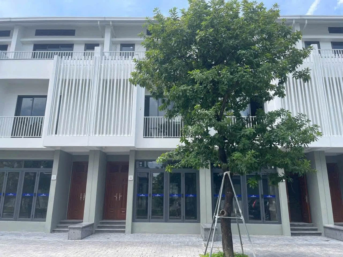 Bán nhà 3 tầng Eco Garden Huế 210m2, giá 4 tỷ - Ảnh thu nhỏ 2