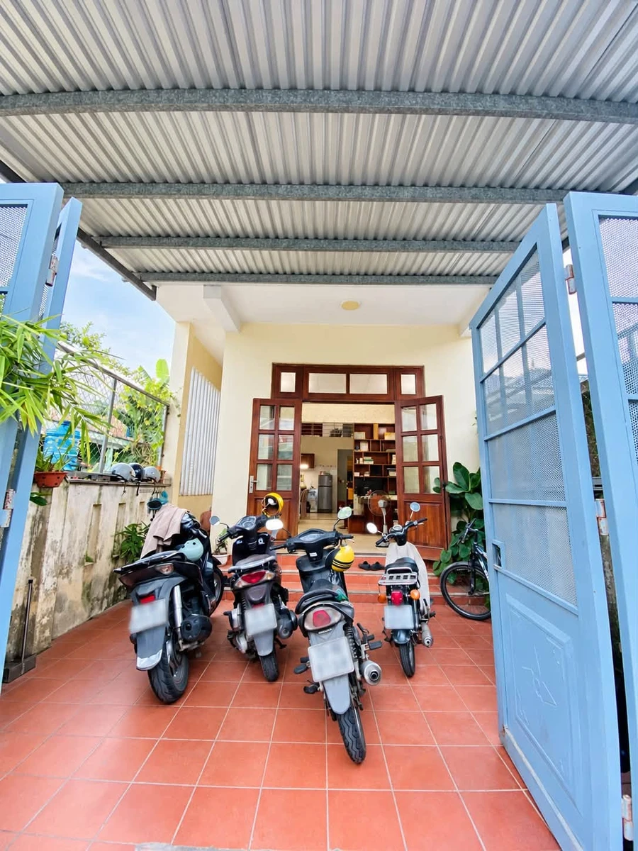 Bán nhà 110m² 2 phòng ngủ Lý Nam Đế, Huế giá 2 tỷ - Ảnh thu nhỏ 2