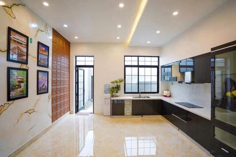 Cho thuê Shophouse 3 tầng 5PN 240m2 Đà Nẵng 14tr/tháng - Ảnh thu nhỏ 3