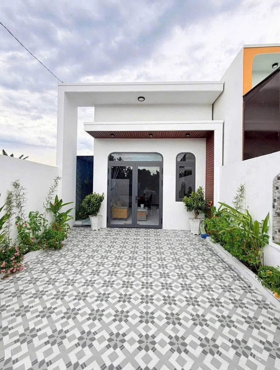 Bán nhà cấp 4 mới xây full nội thất 80m2 gần chợ Thạnh Phú giá 250 triệu - Ảnh 1