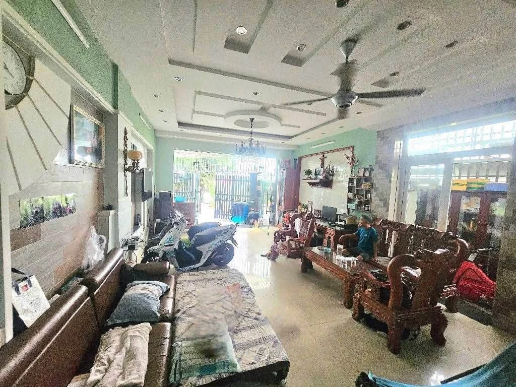 Bán nhà 4 tầng góc Linh Xuân Thủ Đức 120m2 giá 7.8 tỷ - Ảnh thu nhỏ 2